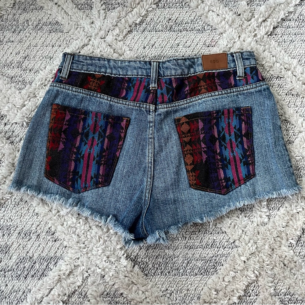 ❤️3 for $15❤️ BDG Bohemian High Rise Denim Shorts (Size 29w)